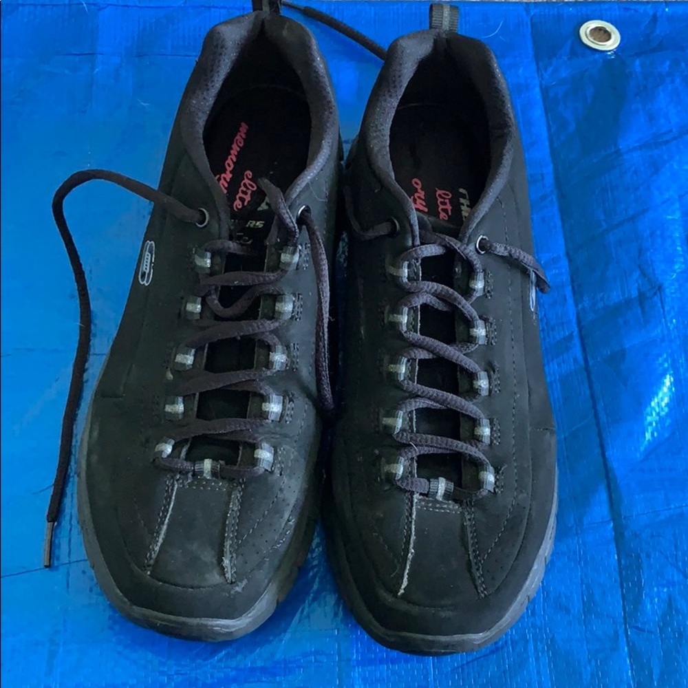 Skechers elite memory foam sneakers